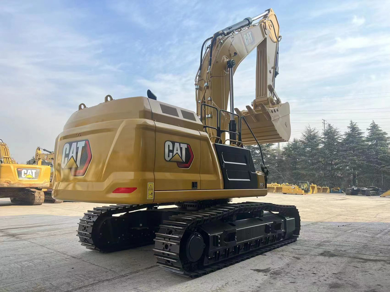 CATERPILLAR 352 - Crawler excavator: picture 4 CATERPILLAR 352 - Crawler excavator: picture 4