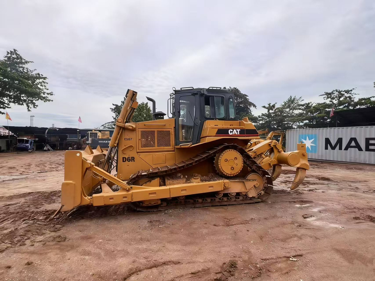 CATERPILLAR D6R - Bulldozer: picture 1 CATERPILLAR D6R - Bulldozer: picture 1