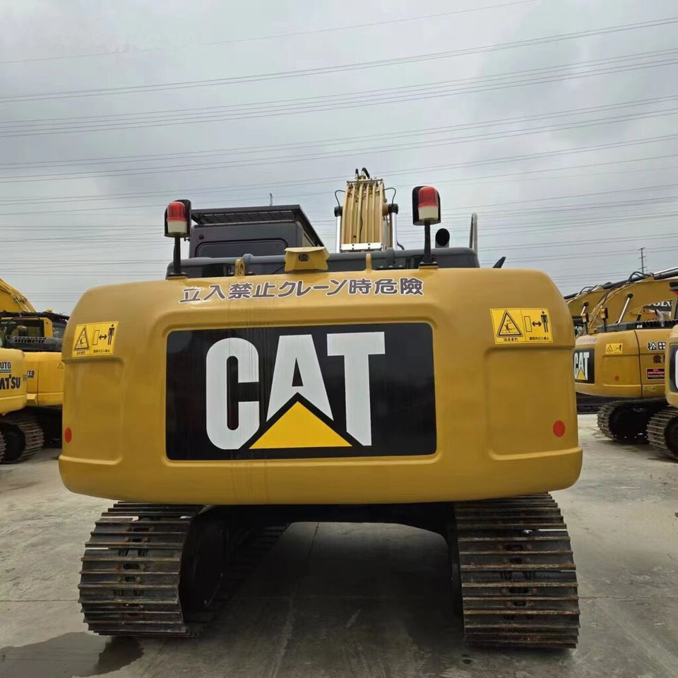 Caterpillar 320D2L - Crawler excavator: picture 5 Caterpillar 320D2L - Crawler excavator: picture 5