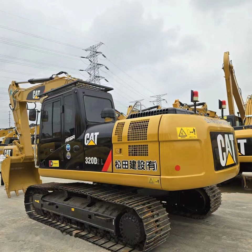 Caterpillar 320D2L - Crawler excavator: picture 2 Caterpillar 320D2L - Crawler excavator: picture 2
