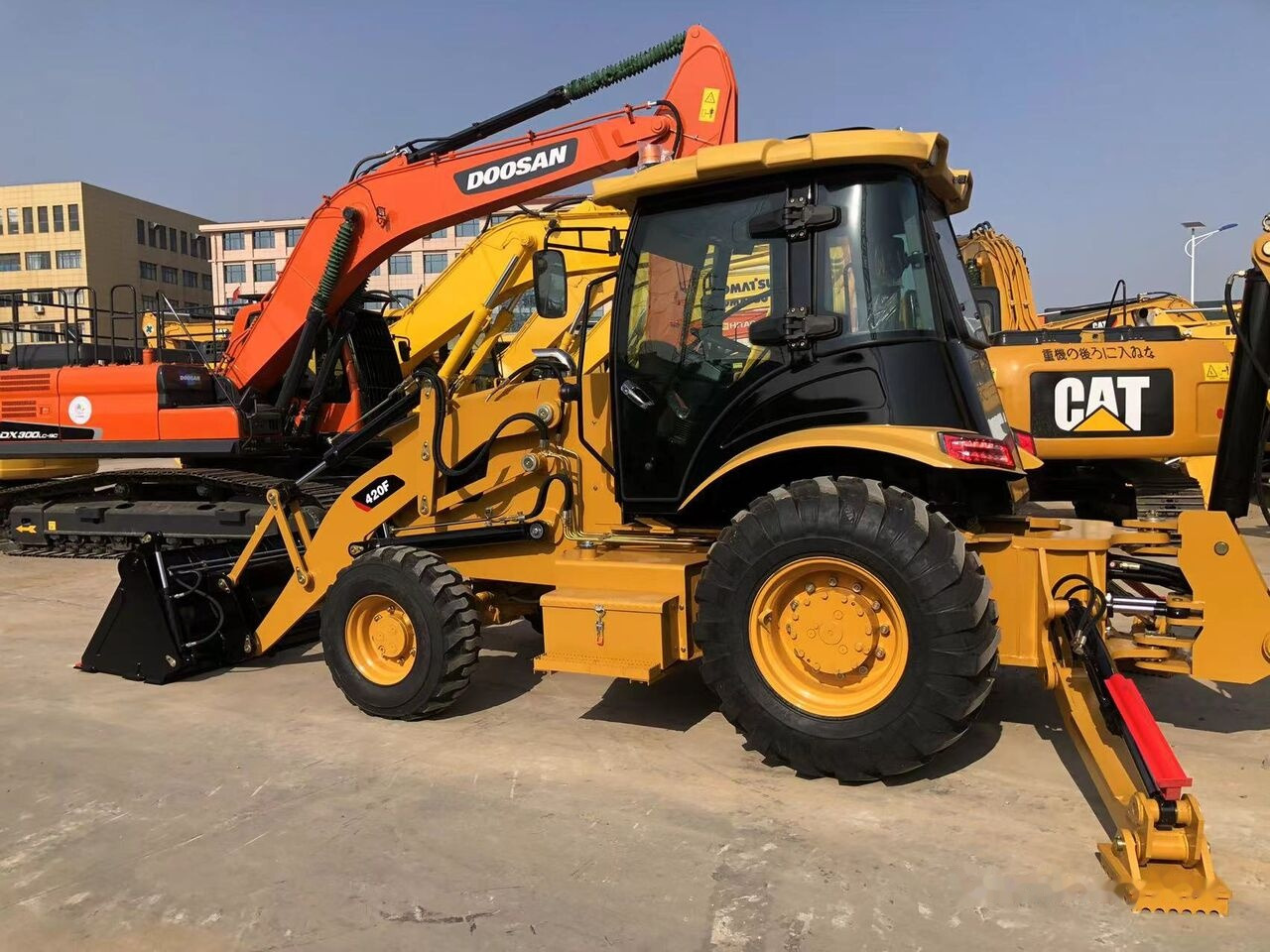 Caterpillar 420F - Backhoe loader: picture 3 Caterpillar 420F - Backhoe loader: picture 3