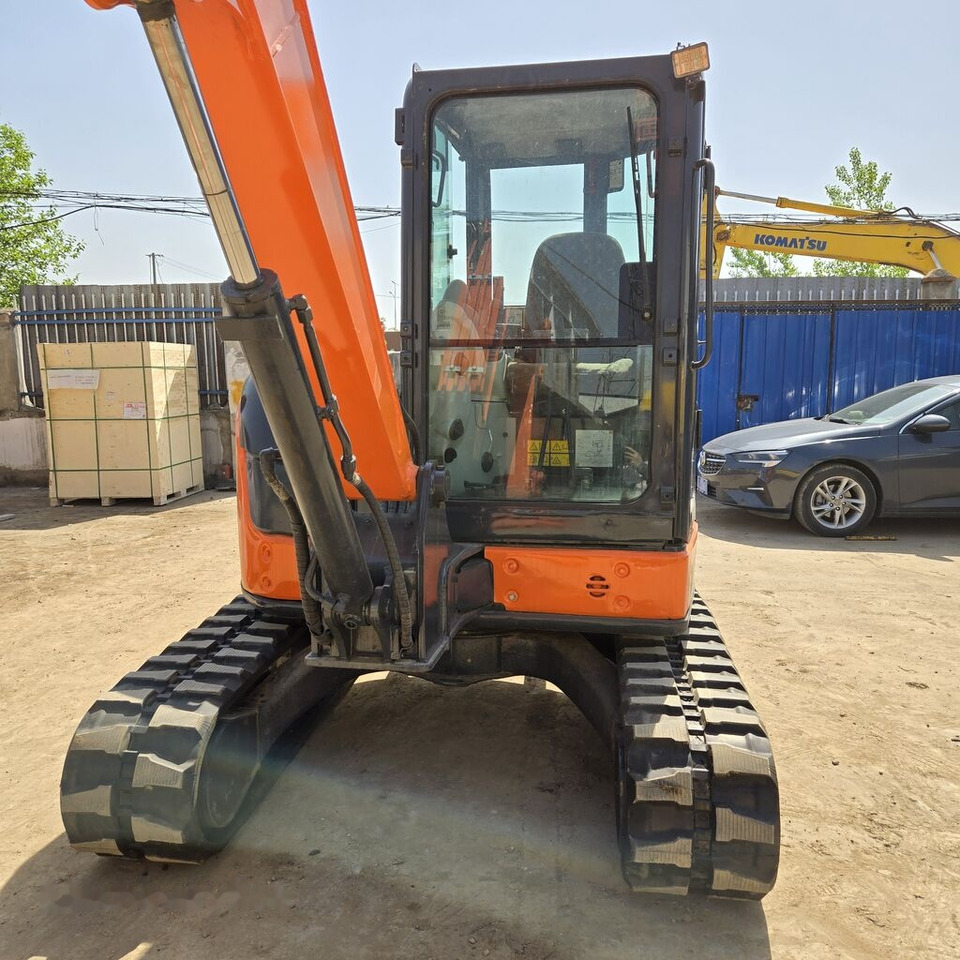 Hitachi ZX55 - Mini excavator: picture 3 Hitachi ZX55 - Mini excavator: picture 3