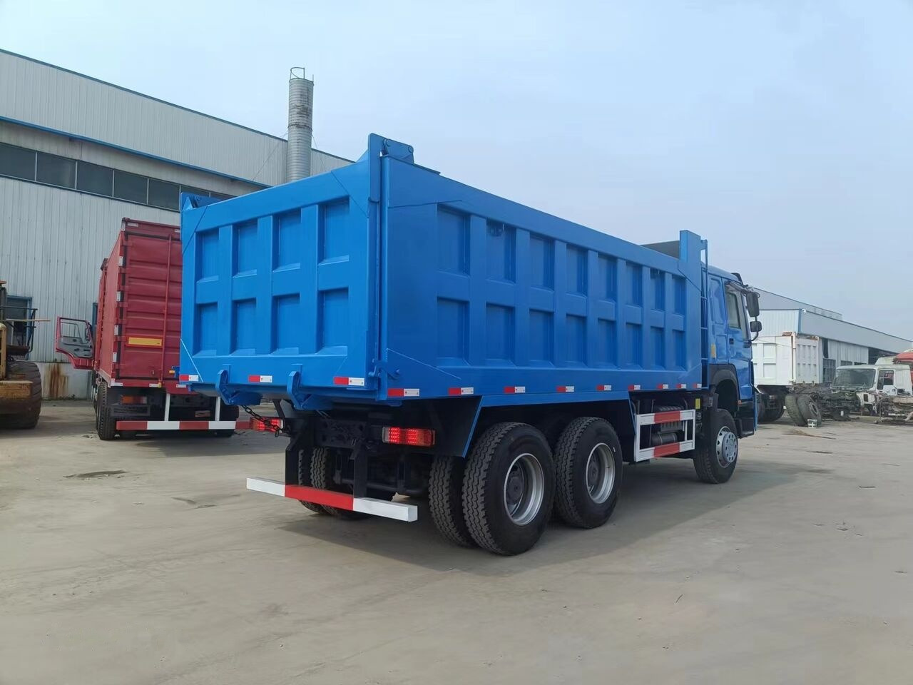 Tipper Howo 371: picture 11 Tipper Howo 371: picture 11