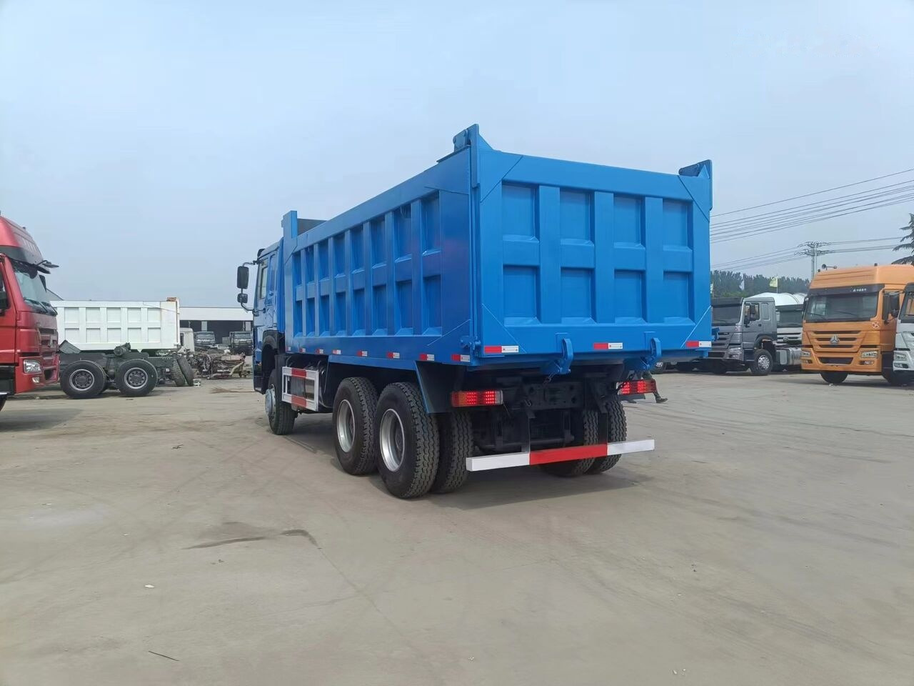 Tipper Howo 371: picture 12 Tipper Howo 371: picture 12