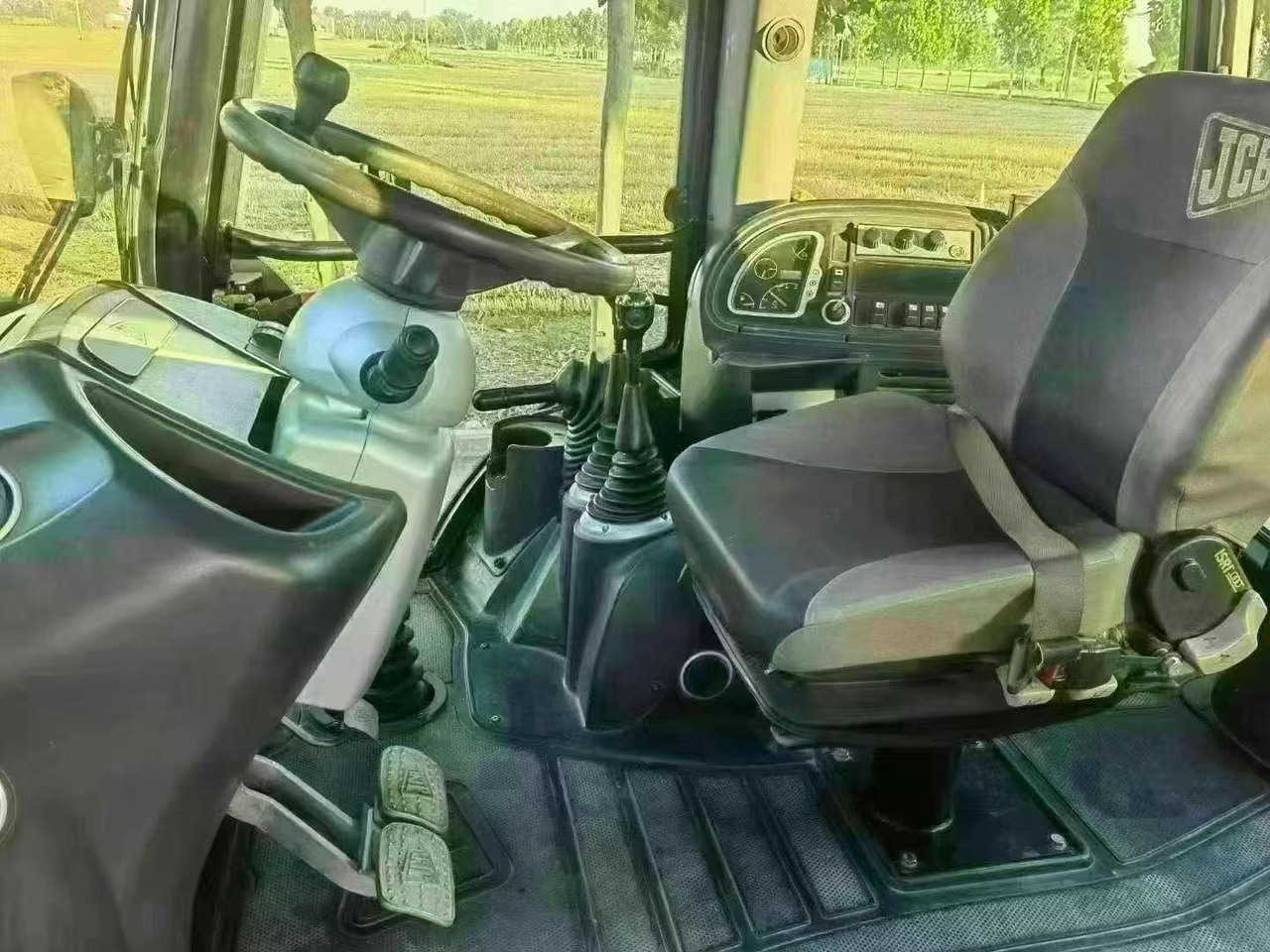 JCB 3CX - Backhoe loader: picture 5 JCB 3CX - Backhoe loader: picture 5