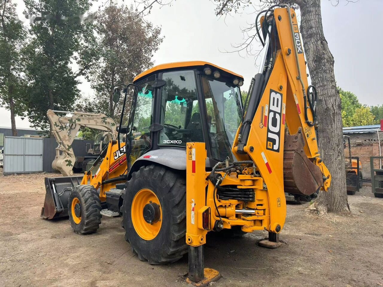 Backhoe loader JCB 3CX Telescopic Arm Plus Four in One Bucket: picture 8