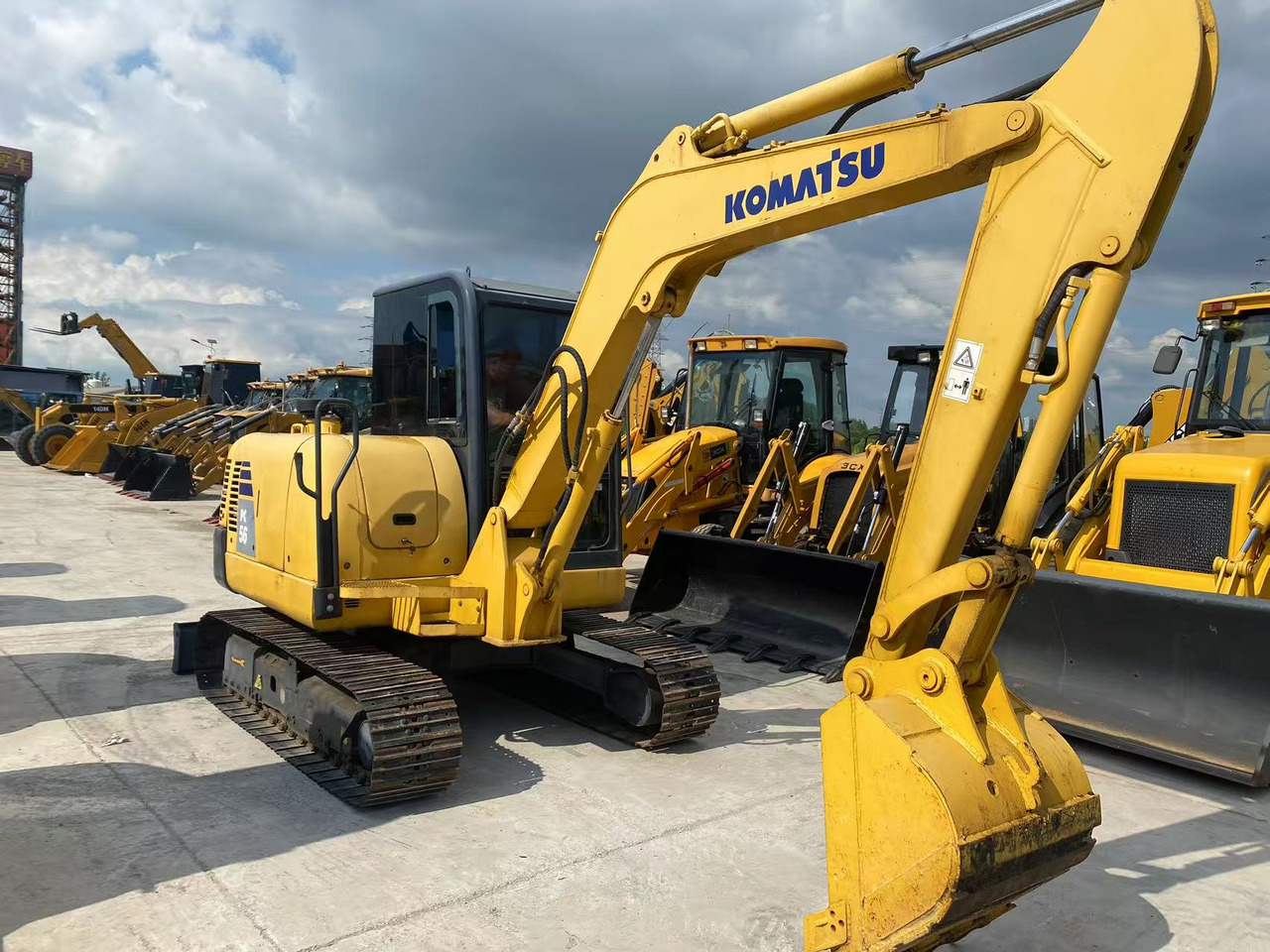 KOMATSU PC56-7 - Mini excavator: picture 2 KOMATSU PC56-7 - Mini excavator: picture 2