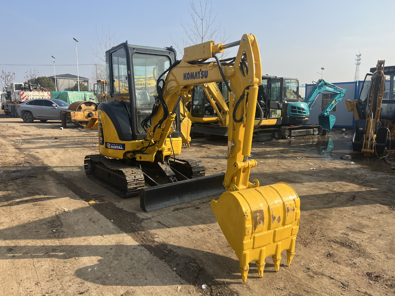 Komatsu PC30MR - Mini excavator: picture 1 Komatsu PC30MR - Mini excavator: picture 1