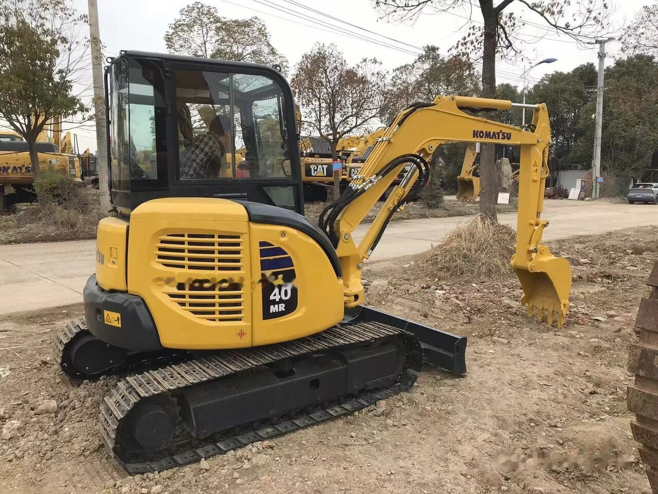 Komatsu PC40MR - Mini excavator: picture 1 Komatsu PC40MR - Mini excavator: picture 1