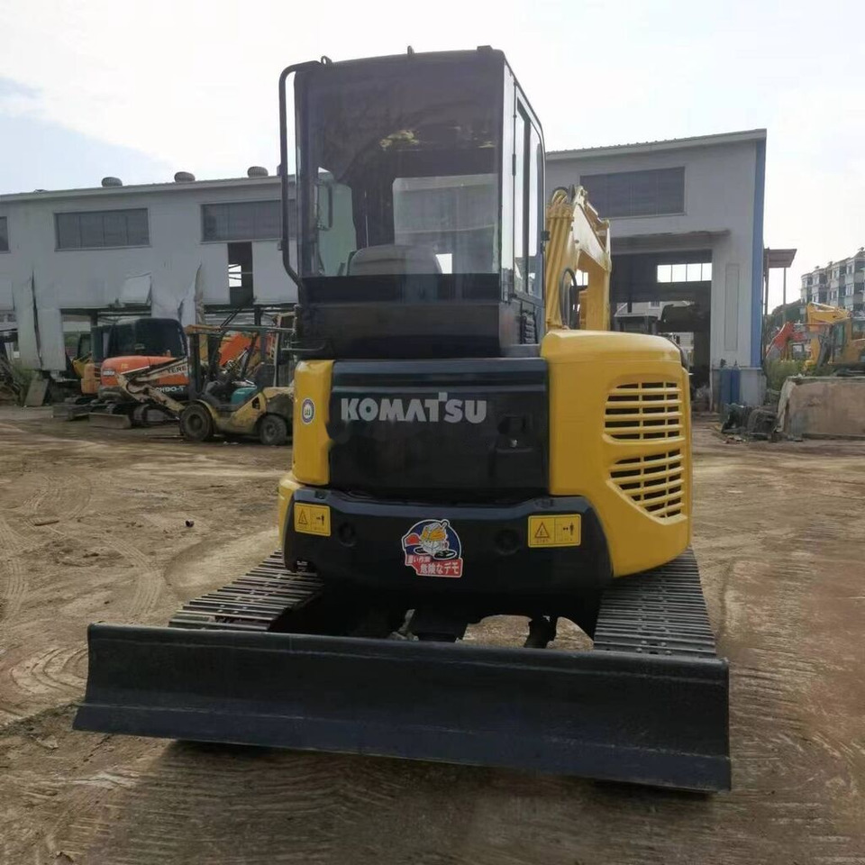 Komatsu PC50MR - Mini excavator: picture 3 Komatsu PC50MR - Mini excavator: picture 3