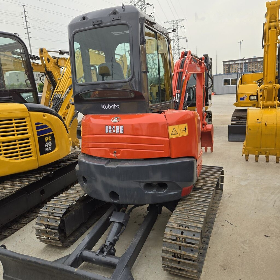 Mini excavator Kubota U35: picture 7
