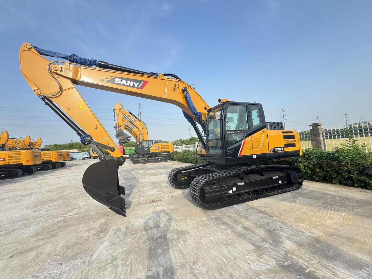 SANY SY215H - Crawler excavator: picture 4 SANY SY215H - Crawler excavator: picture 4