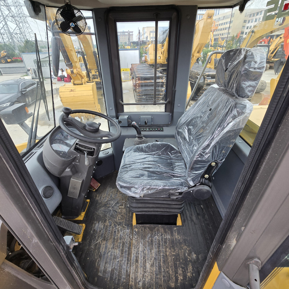 Wheel loader SDLG L956F: picture 10