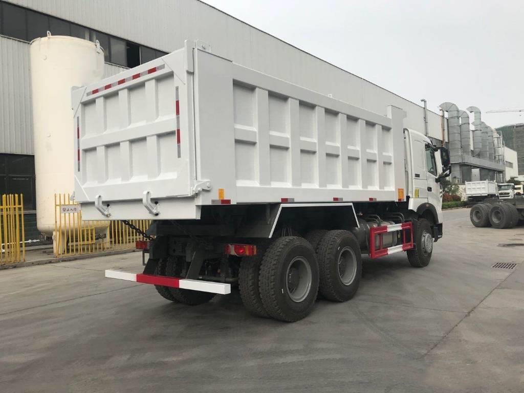 SINOTRUK A7 6x4 - Tipper: picture 5 SINOTRUK A7 6x4 - Tipper: picture 5