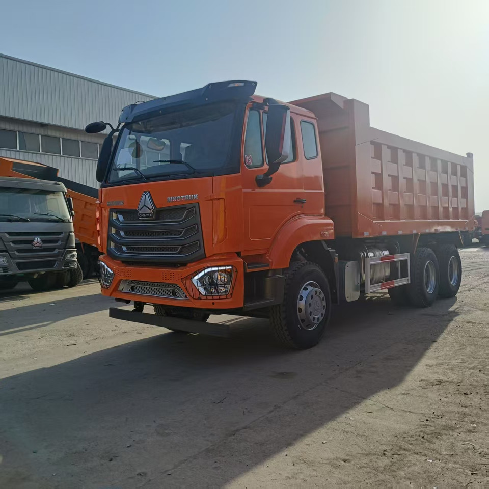 SINOTRUK HOHAN 6x4 - Tipper: picture 2 SINOTRUK HOHAN 6x4 - Tipper: picture 2