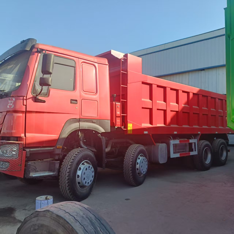SINOTRUK HOWO 8x4 - Tipper: picture 2 SINOTRUK HOWO 8x4 - Tipper: picture 2