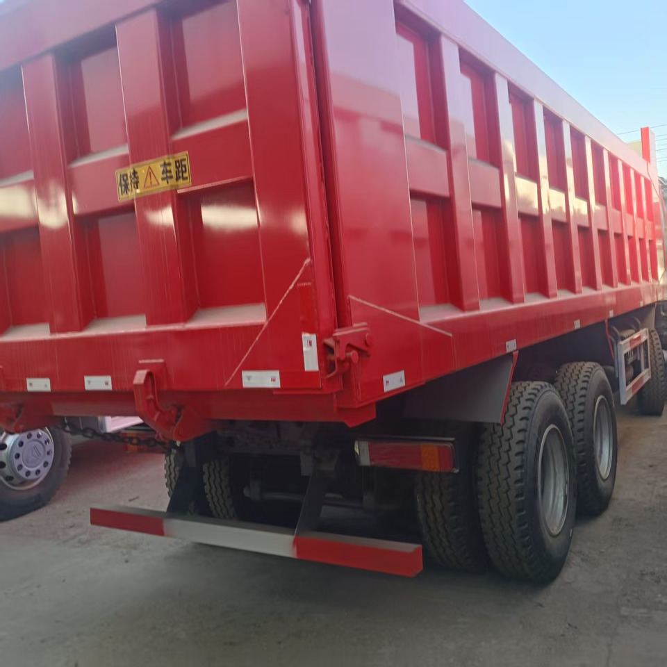 SINOTRUK HOWO 8x4 - Tipper: picture 5 SINOTRUK HOWO 8x4 - Tipper: picture 5