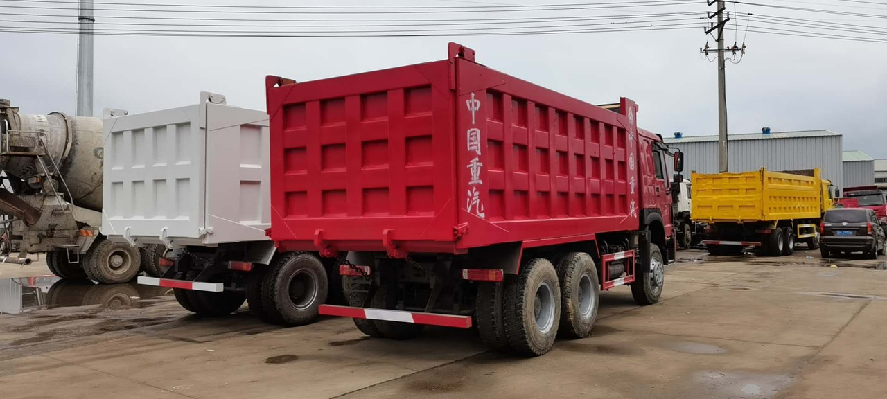 SINOTRUK HOWO - Tipper: picture 3 SINOTRUK HOWO - Tipper: picture 3