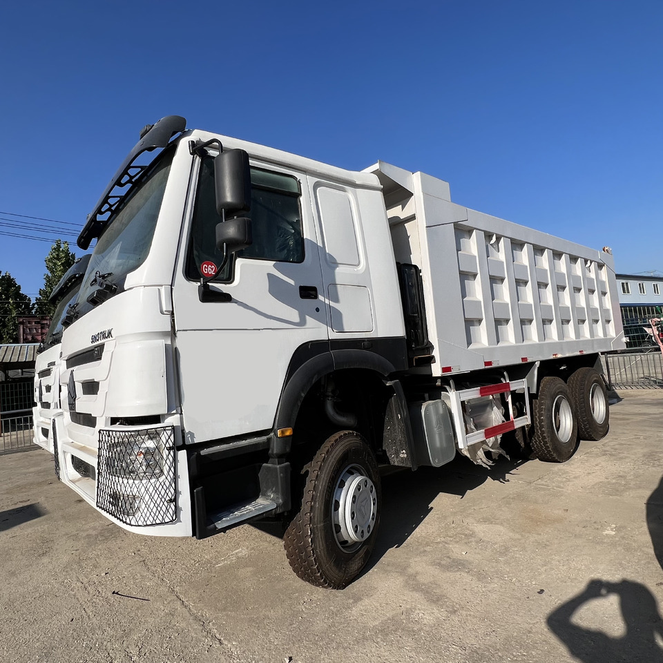 SINOTRUK HOWO - Tipper: picture 2 SINOTRUK HOWO - Tipper: picture 2