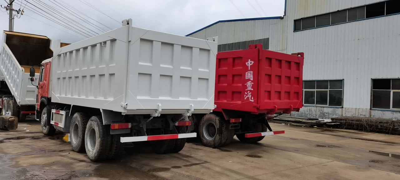 SINOTRUK HOWO - Tipper: picture 2 SINOTRUK HOWO - Tipper: picture 2