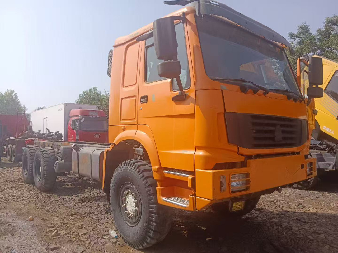 SINOTRUK HOWO - Tractor unit: picture 1 SINOTRUK HOWO - Tractor unit: picture 1