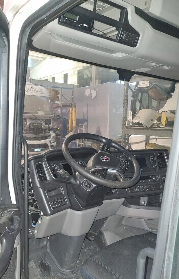 Cabina Scania NTG CR20H 2021 per R450 R550 etc. - Cab for Truck: picture 5 Cabina Scania NTG CR20H 2021 per R450 R550 etc. - Cab for Truck: picture 5
