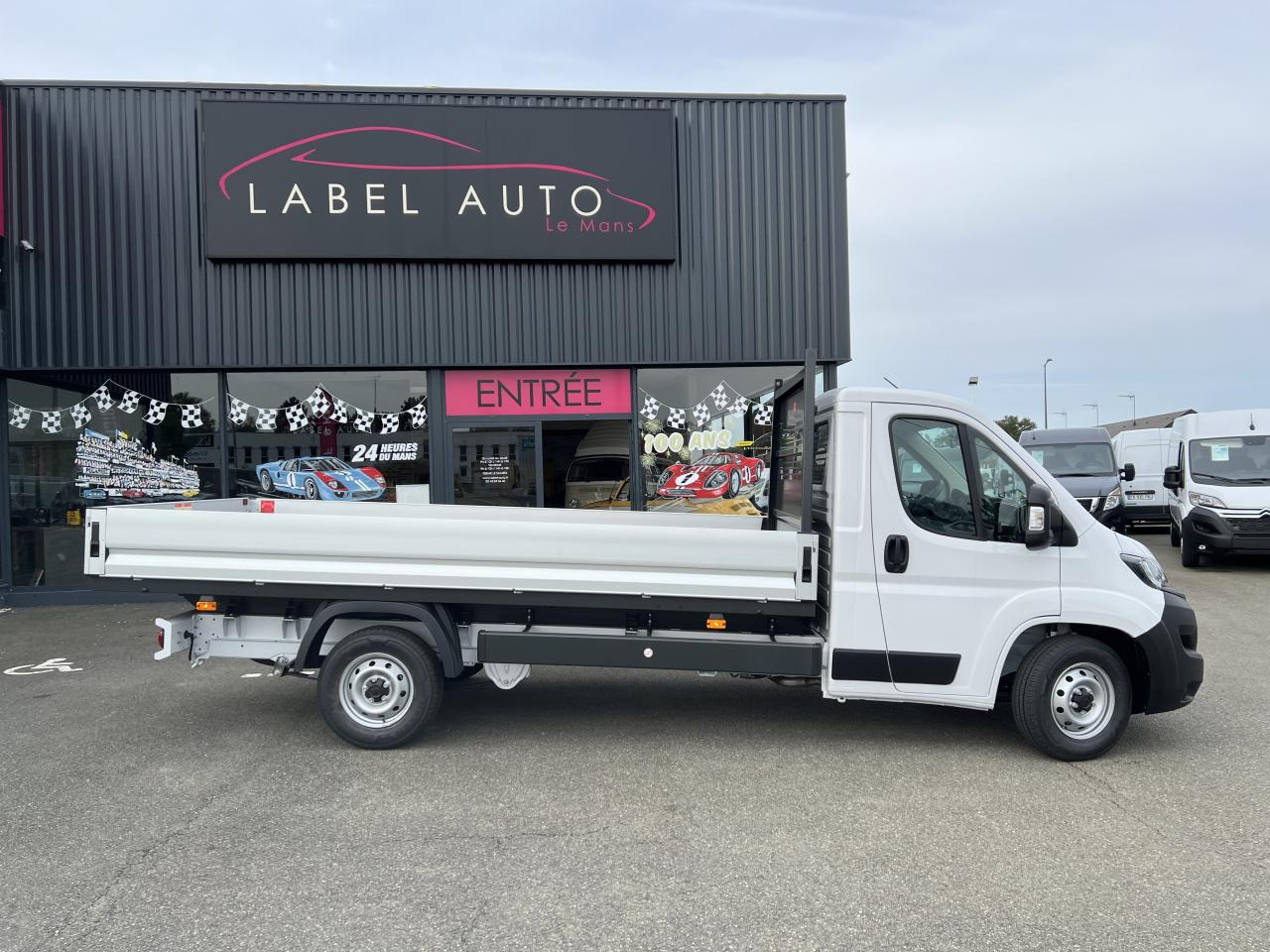 Flatbed van FIAT DUCATO 3T5 PLATEAU 4M20 2.3 MJT 140CH: picture 1
