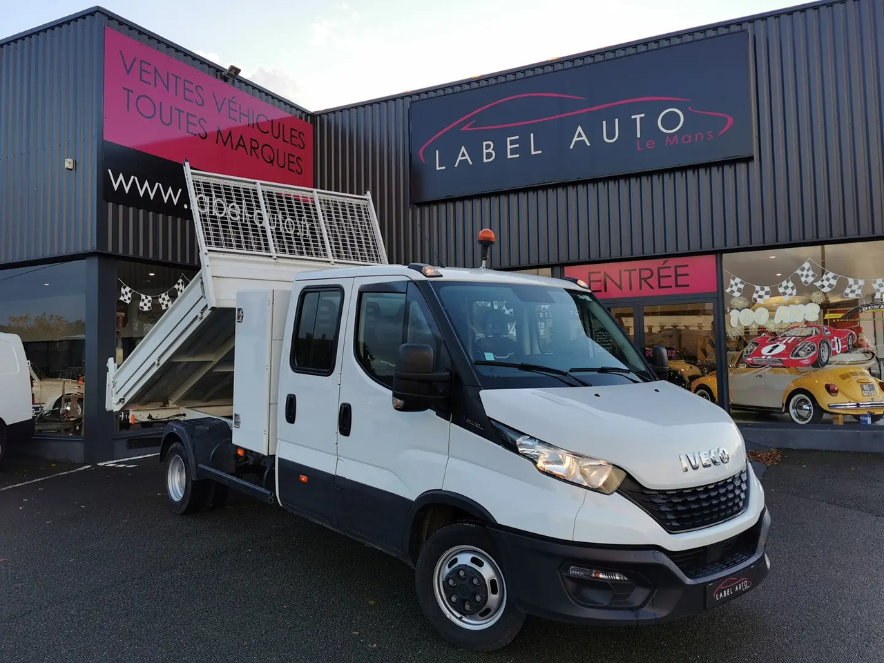 Iveco Daily 35C14H D EMPATTEMENT 3750 - Tipper van, Combi van: picture 5 Iveco Daily 35C14H D EMPATTEMENT 3750 - Tipper van, Combi van: picture 5