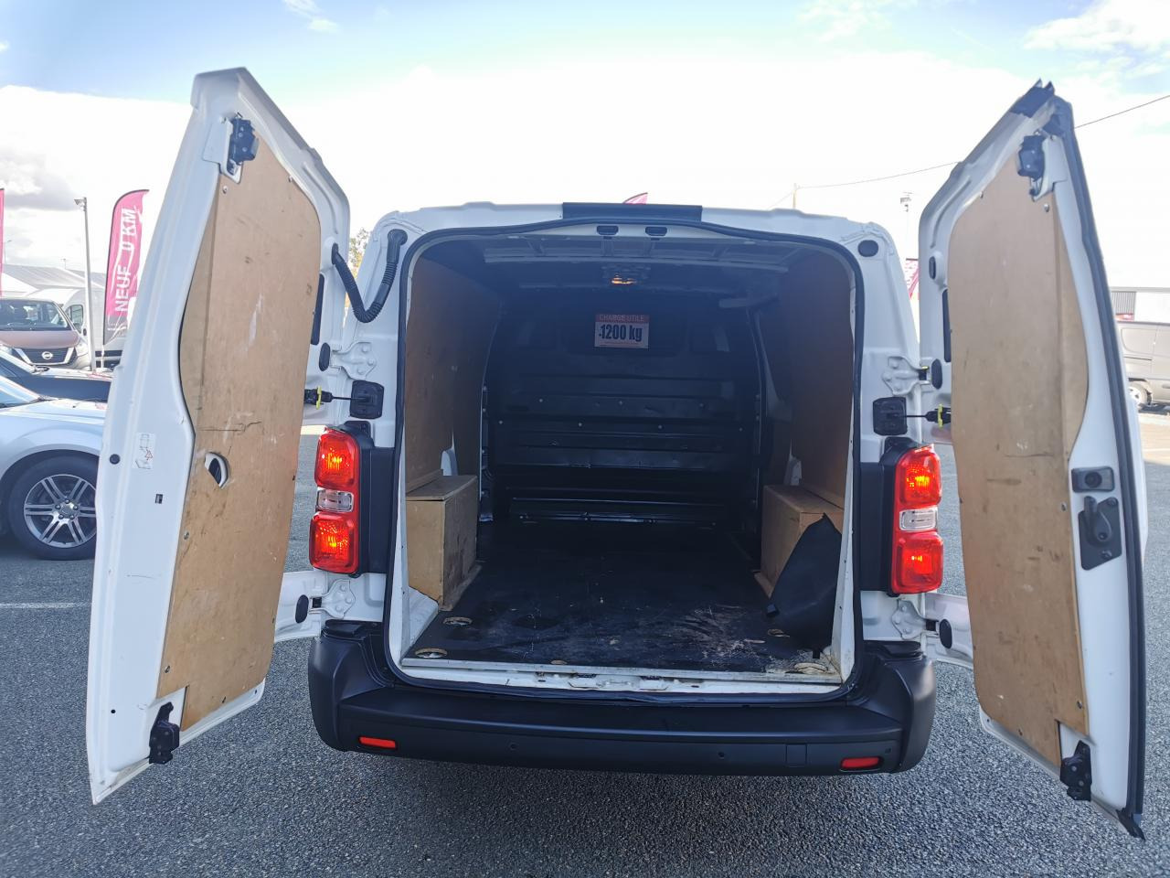 PEUGEOT EXPERT LONG 2.0 HDI 145CH ASPHALT - Panel van: picture 5 PEUGEOT EXPERT LONG 2.0 HDI 145CH ASPHALT - Panel van: picture 5