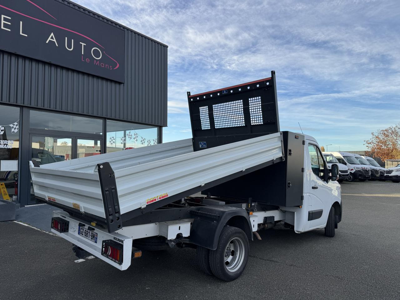 RENAULT MASTER 3T5 BENNE COFFRE RJ 2.3 DCI 145CH PROPULSION - Tipper van: picture 5 RENAULT MASTER 3T5 BENNE COFFRE RJ 2.3 DCI 145CH PROPULSION - Tipper van: picture 5