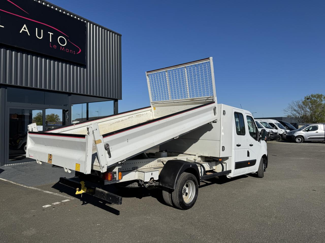 RENAULT MASTER 3T5 BENNE + COFFRE RJ DOUBLE CABINE 6 PL 2.3 DCI 130 CH CONFORT + GPS + REGUL + CLIM - Tipper van: picture 5 RENAULT MASTER 3T5 BENNE + COFFRE RJ DOUBLE CABINE 6 PL 2.3 DCI 130 CH CONFORT + GPS + REGUL + CLIM - Tipper van: picture 5