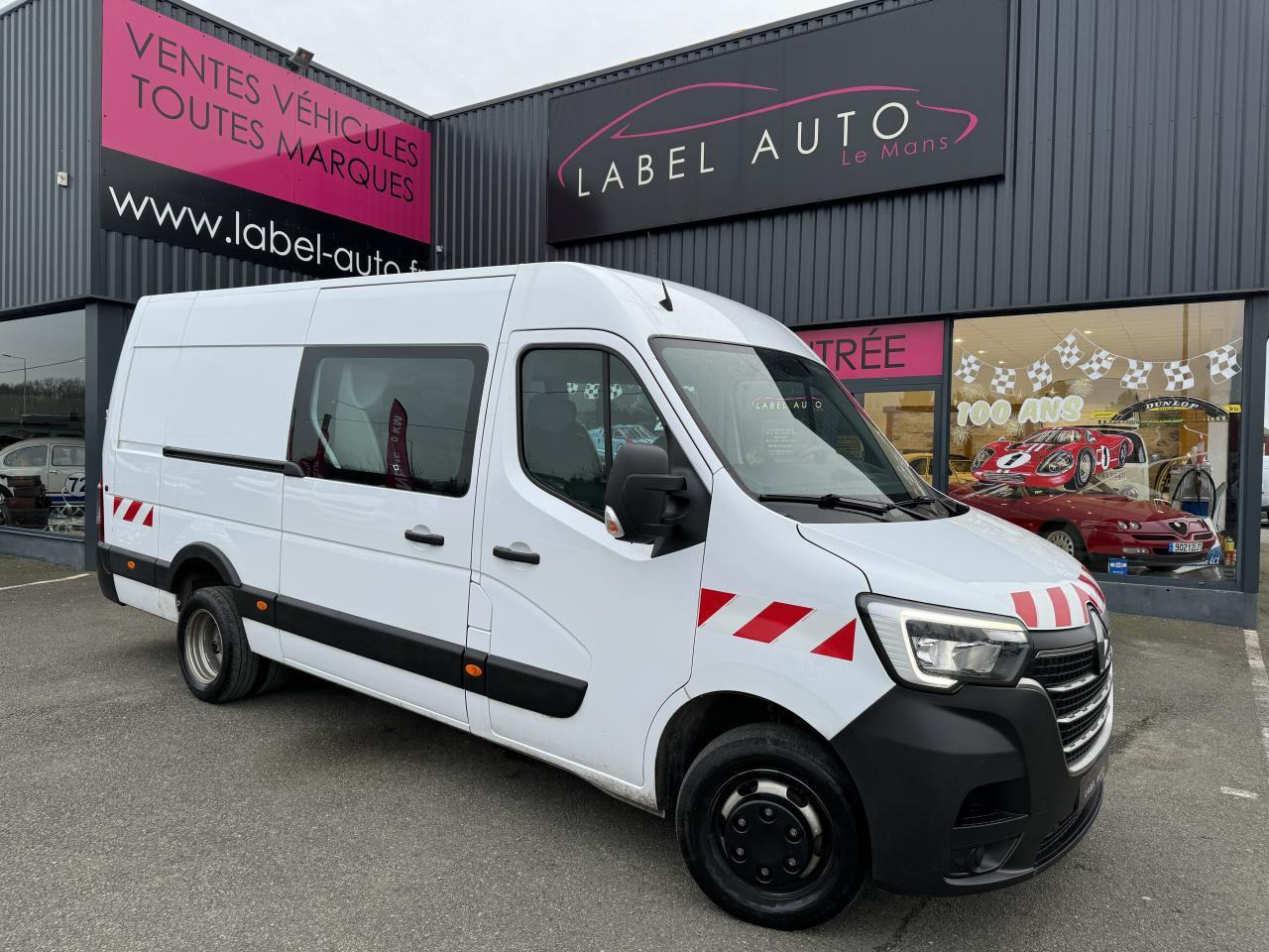 Renault Master Confort R3500RJ L3H2 2.3 Energy dCi - 165 III CABINE APPROFONDIE Cabine approfondie L3H2 Pro - Combi van: picture 1 Renault Master Confort R3500RJ L3H2 2.3 Energy dCi - 165 III CABINE APPROFONDIE Cabine approfondie L3H2 Pro - Combi van: picture 1