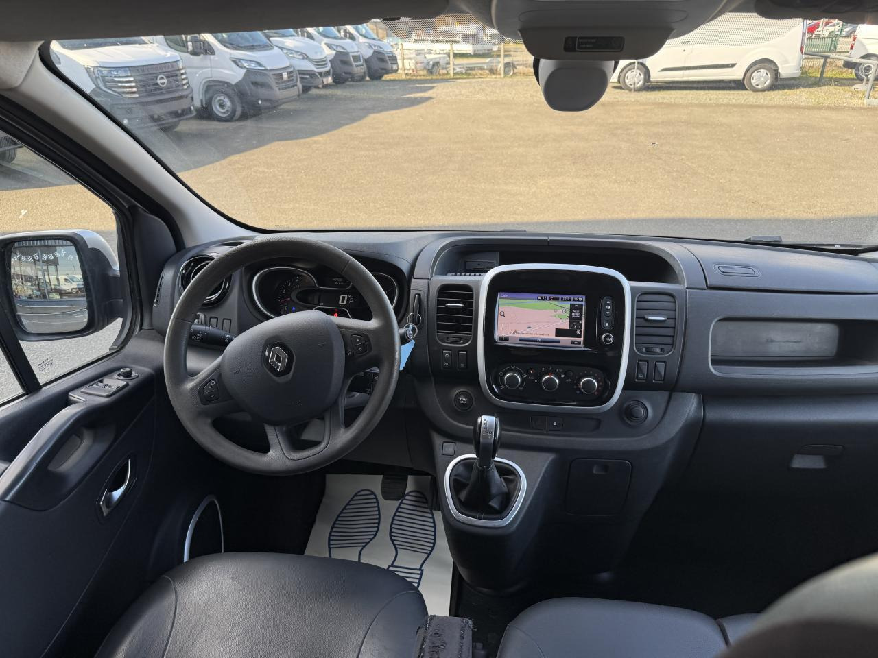 Combi van Renault Trafic L2H1 2.0 DCI 145CH CABINE APPROFONDIE 6 PLACES CONFORT EDC: picture 7