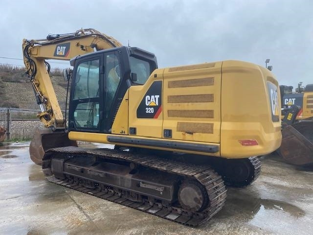 CAT 320 - Crawler excavator: picture 2 CAT 320 - Crawler excavator: picture 2