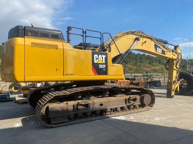 CAT 352 F - Crawler excavator: picture 3 CAT 352 F - Crawler excavator: picture 3