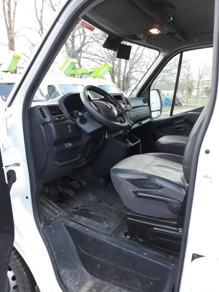 Renault Master 145.35 FG Tronqué L2H2 Nacelle Pack éco - Truck mounted aerial platform: picture 3 Renault Master 145.35 FG Tronqué L2H2 Nacelle Pack éco - Truck mounted aerial platform: picture 3