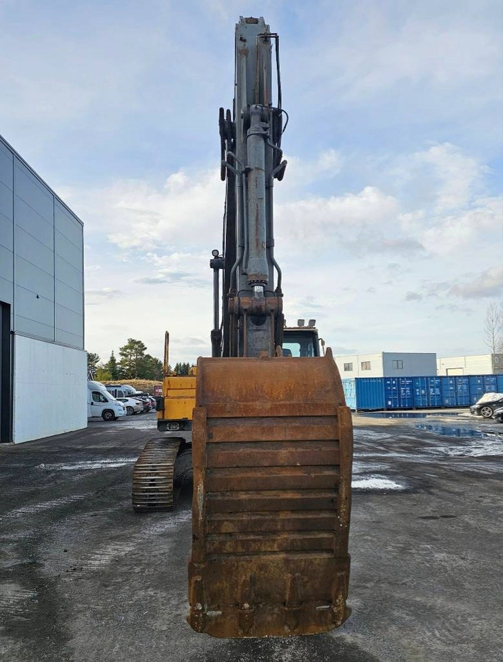 Crawler excavator Volvo EC 240 LC: picture 7