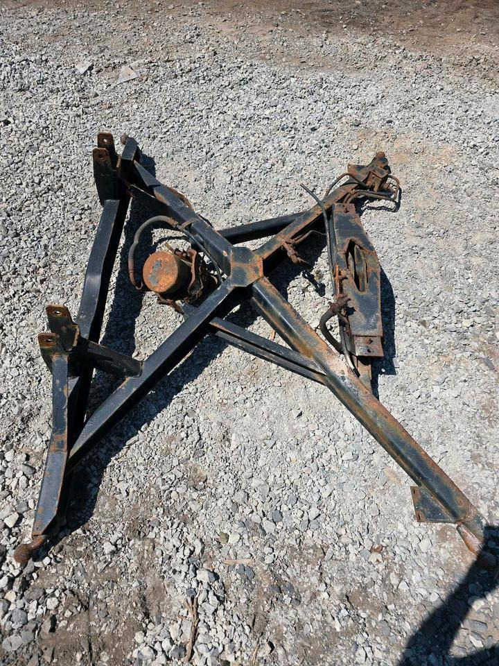 Kipperspinne Unimog 424 427 436 Mercedes Benz Kipperrahmen Kippzylinder Kipperstempel U 1000 1200 1400 1600 1500 1300 2100 - Frame/ Chassis for Truck: picture 3 Kipperspinne Unimog 424 427 436 Mercedes Benz Kipperrahmen Kippzylinder Kipperstempel U 1000 1200 1400 1600 1500 1300 2100 - Frame/ Chassis for Truck: picture 3