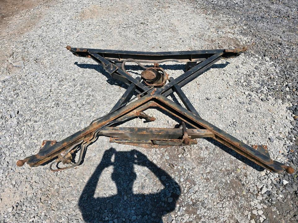 Kipperspinne Unimog 424 427 436 Mercedes Benz Kipperrahmen Kippzylinder Kipperstempel U 1000 1200 1400 1600 1500 1300 2100 - Frame/ Chassis for Truck: picture 1 Kipperspinne Unimog 424 427 436 Mercedes Benz Kipperrahmen Kippzylinder Kipperstempel U 1000 1200 1400 1600 1500 1300 2100 - Frame/ Chassis for Truck: picture 1