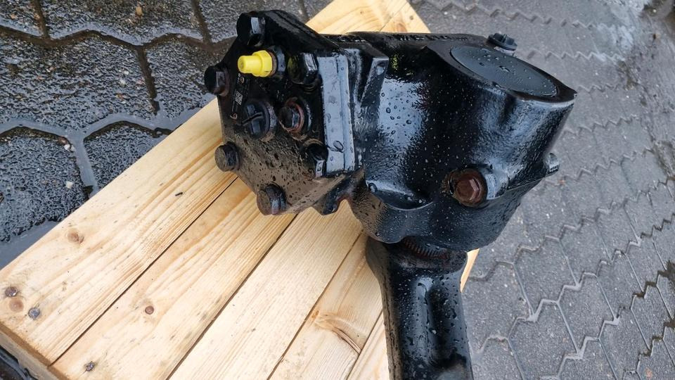 Lenkgetriebe Unimog 405 U423 Servolenkung 430 427 429 527 530 Mercedes Benz - Steering gear for Municipal/ Special vehicle: picture 4 Lenkgetriebe Unimog 405 U423 Servolenkung 430 427 429 527 530 Mercedes Benz - Steering gear for Municipal/ Special vehicle: picture 4