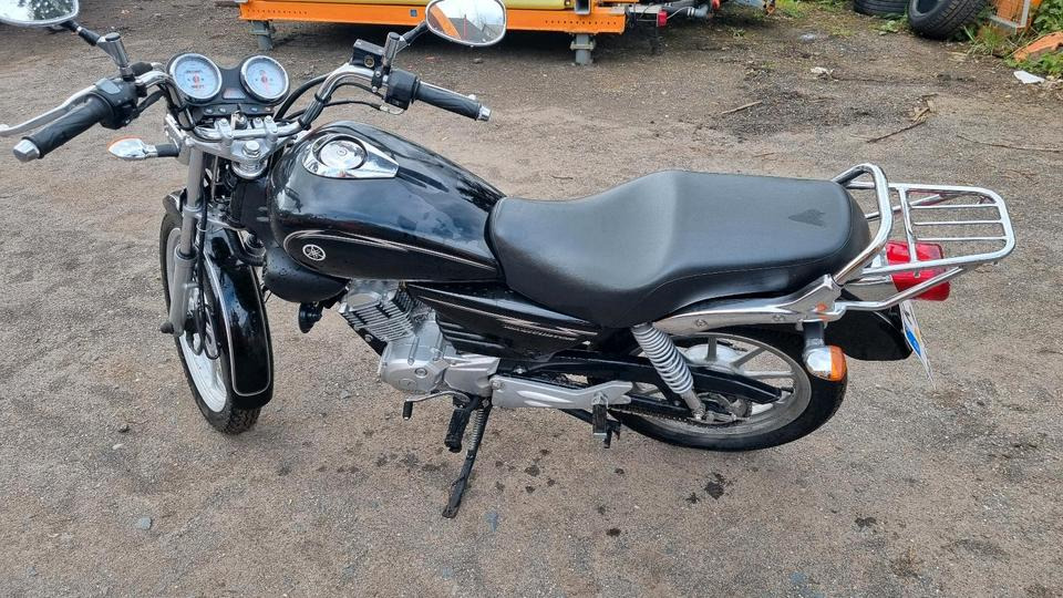 YAMAHA YBR Custom Motorrad 9626km Moped - Motorcycle: picture 1 YAMAHA YBR Custom Motorrad 9626km Moped - Motorcycle: picture 1