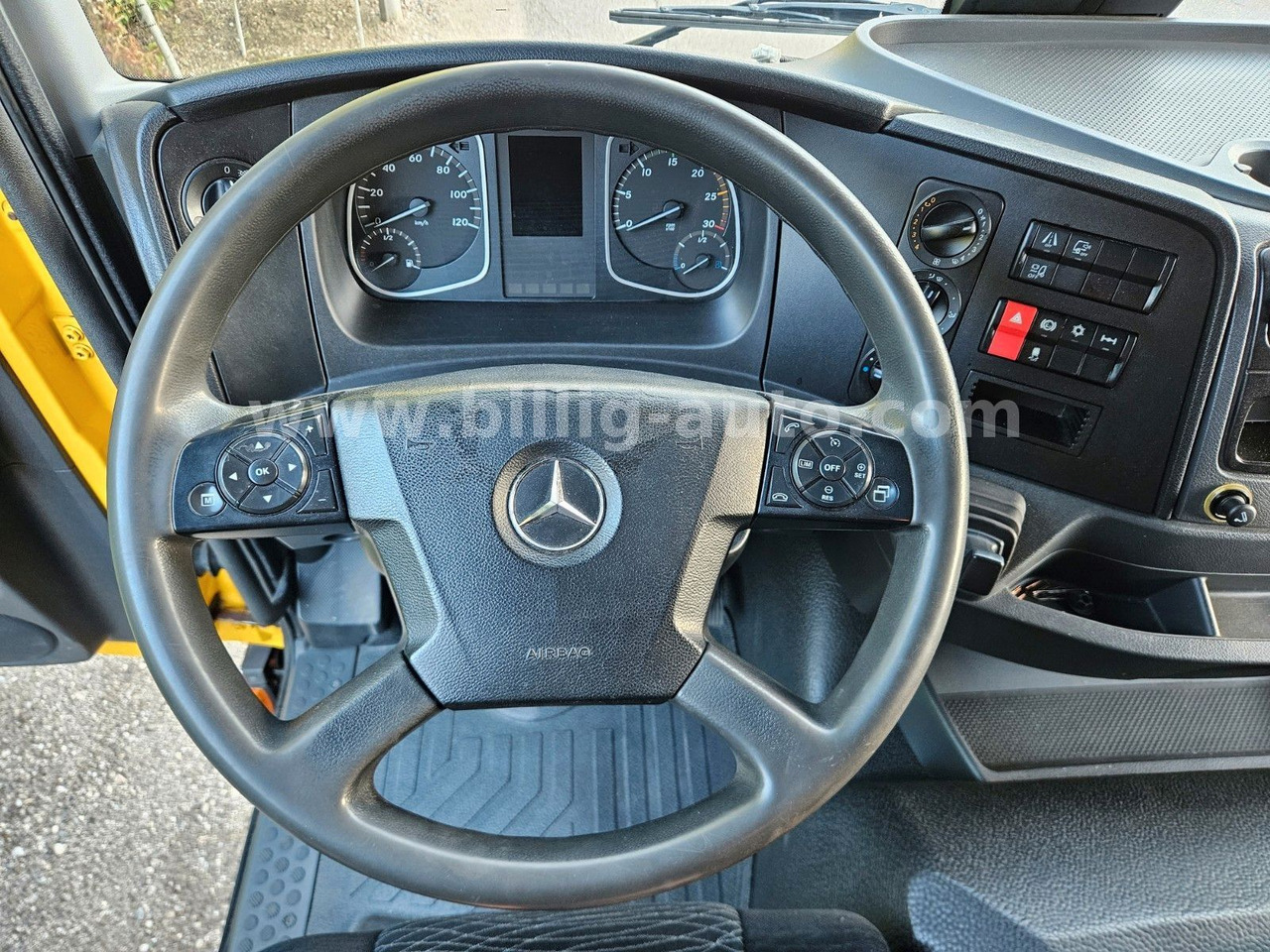 Dropside/ Flatbed truck Mercedes-Benz Atego 1327 L BREMS/SPUR-ASS*DIFF-Sperre*AHK*7.2: picture 9