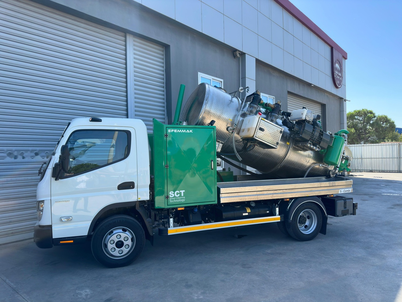 EFEMMAK S-Combi Combined Sewer Jetting And Vacuum Vehicle - Vacuum truck: picture 2 EFEMMAK S-Combi Combined Sewer Jetting And Vacuum Vehicle - Vacuum truck: picture 2