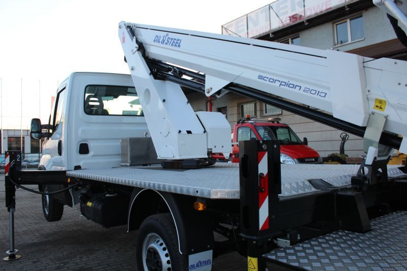 Oil&Steel Scorpion 2013 - 20 m zamontowany na Iveco 35S14H - Truck mounted aerial platform: picture 5 Oil&Steel Scorpion 2013 - 20 m zamontowany na Iveco 35S14H - Truck mounted aerial platform: picture 5