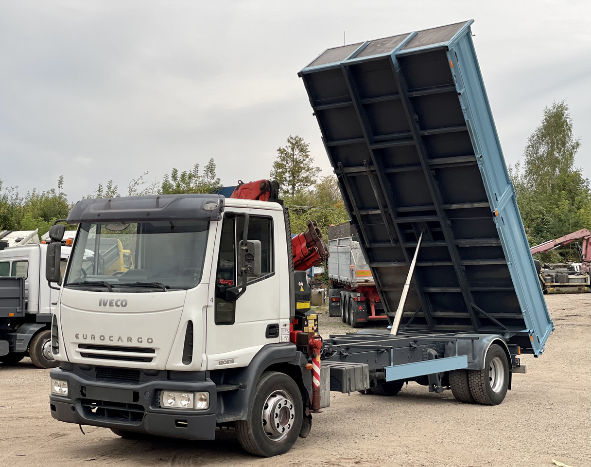 IVECO EUROCARGO - Refrigerator truck: picture 3 IVECO EUROCARGO - Refrigerator truck: picture 3