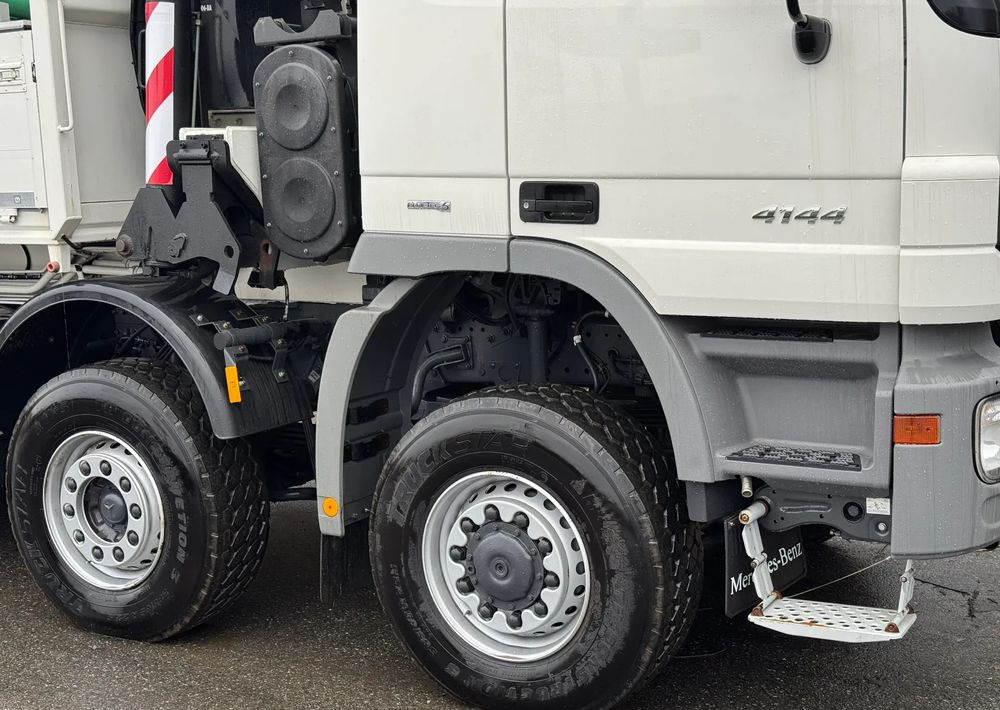 Mercedes-Benz * Mercedes 8x6 Actros 4144 * HDS Palfinger 150002 + FLY JIB PJ 170 * Dźwig * 40 TON * Wyciągarka * 35 Metrów * Kosz * - Dropside/ Flatbed truck, Crane truck: picture 5 Mercedes-Benz * Mercedes 8x6 Actros 4144 * HDS Palfinger 150002 + FLY JIB PJ 170 * Dźwig * 40 TON * Wyciągarka * 35 Metrów * Kosz * - Dropside/ Flatbed truck, Crane truck: picture 5