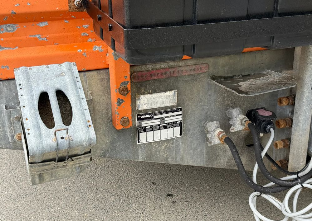 Schmidt * Przyczepa do Przewozu Maszyn Koparek * Schmidt * Najazdy * Jak NOWA - Low loader trailer: picture 5 Schmidt * Przyczepa do Przewozu Maszyn Koparek * Schmidt * Najazdy * Jak NOWA - Low loader trailer: picture 5