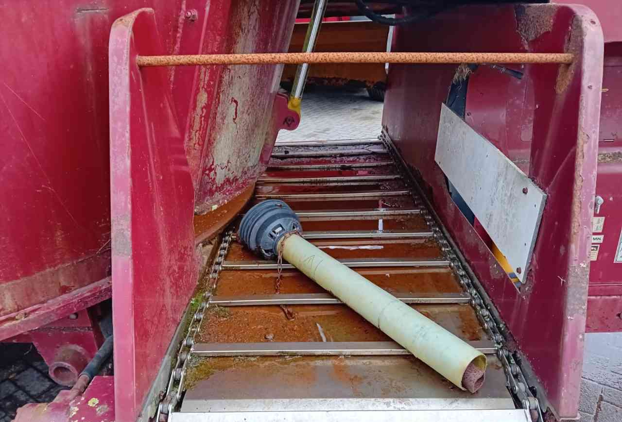 AGM W12 voermengwagen *Verkocht/sold* - Forage mixer wagon: picture 5 AGM W12 voermengwagen *Verkocht/sold* - Forage mixer wagon: picture 5