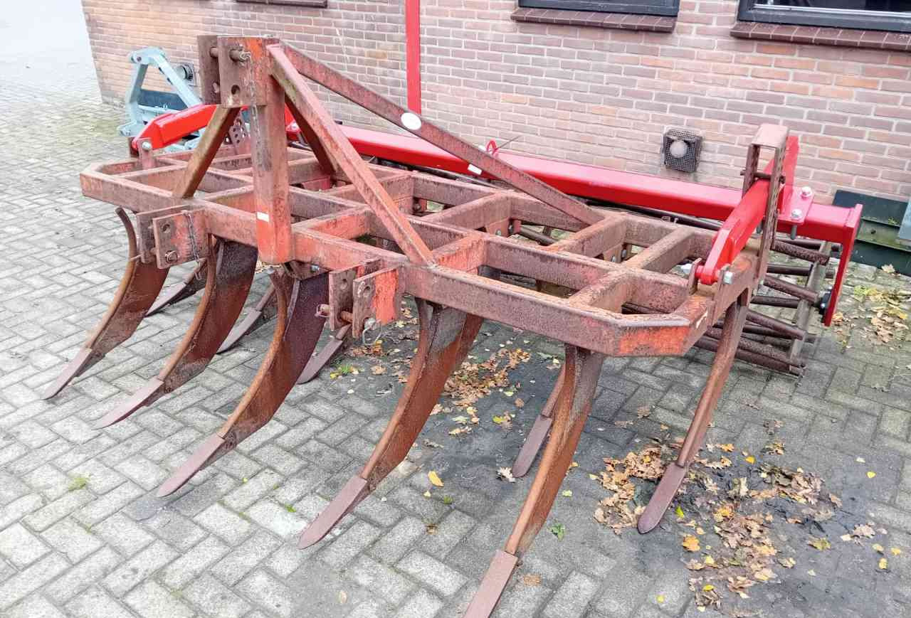 Evers Garron LT-11 vaste tand cultivator grondbewerking - Cultivator: picture 2 Evers Garron LT-11 vaste tand cultivator grondbewerking - Cultivator: picture 2