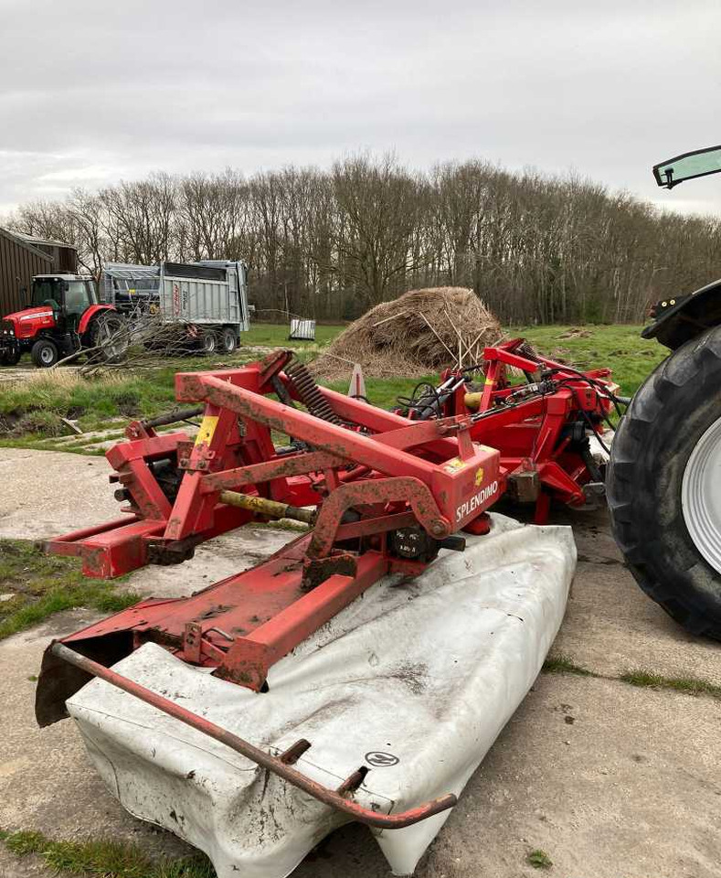 Lely Triplo 801 vlindermaaier, triplomaaier weidemachines - Mower: picture 4 Lely Triplo 801 vlindermaaier, triplomaaier weidemachines - Mower: picture 4